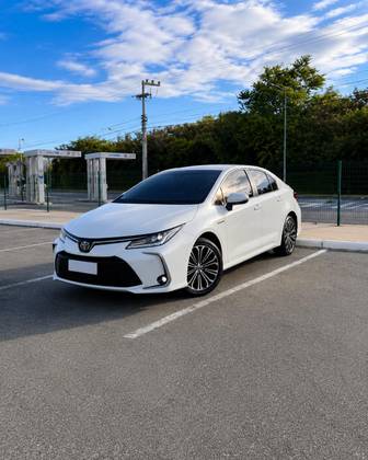 TOYOTA COROLLA 1.8 VVT-I HYBRID FLEX ALTIS PREMIUM CVT TOYOTA COROLLA 1.8 VVT-I HYBRID FLEX ALTIS PREMIUM CVT